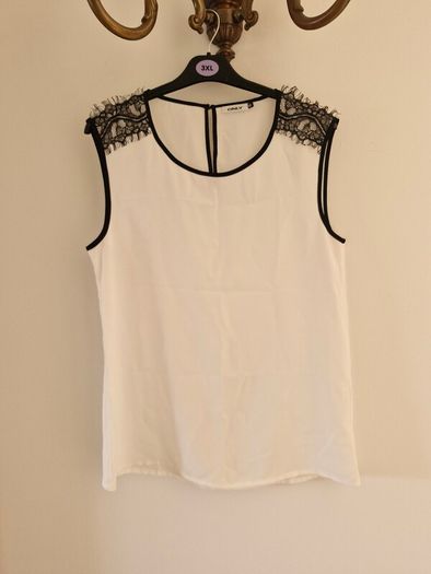 Sleeveless top