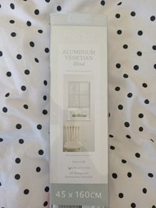 venetian blind