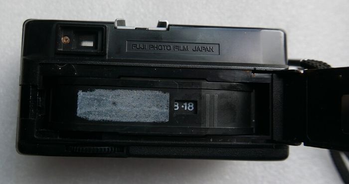 Pocket Fujica 250 film camera with original case