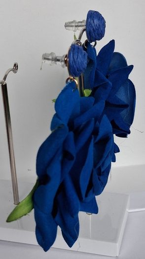 Realistic Navy Extravagant Rose with Raffia Woven Stud Earrings