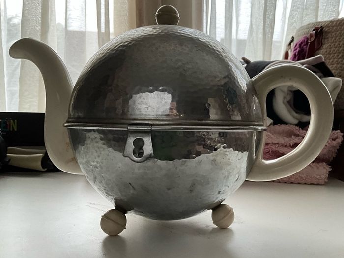 Rare Vintage Art Deco Teapot Silver Chrome Insulated Ceramic Tea Pot