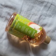 AVON Apple pie bubble bath 250ml