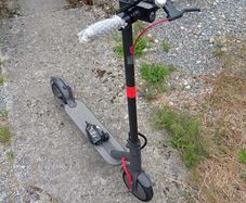 Electric scooters in excellent condition
