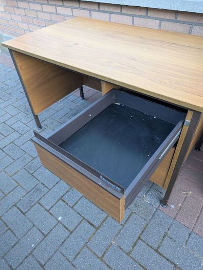 Free Office Desk