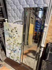 Mirror and painting
