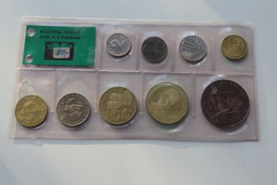 3 x Silver coins in 1972 Austrian Proof Coin Set ("durch Ihre Volksbank" edition)