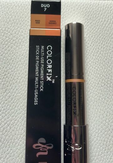 Danessa Myricks Colorfix Multi-Use Pigment Stick Duo 7 Magic Hour & Aurora Radiance