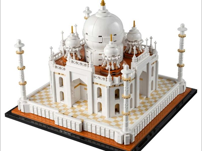LEGO Architecture Taj Mahal (Set #21056) RETIRED SET