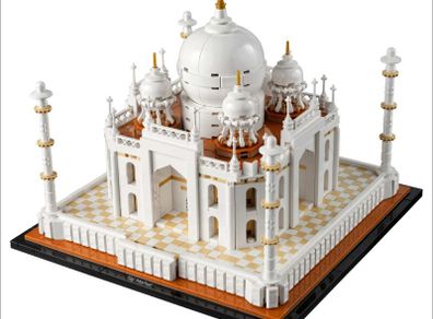 LEGO Architecture Taj Mahal (Set #21056) RETIRED SET