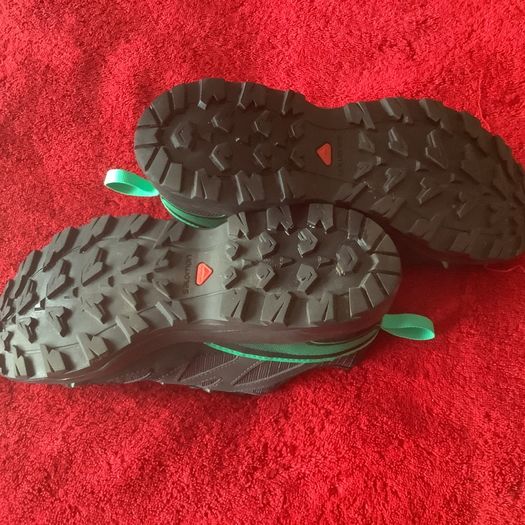 SALOMAN Ladies Sports shoes size 38 U.K 5.