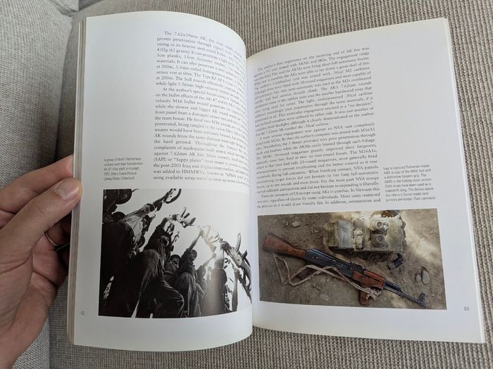The AK-47 - Gordon L. Rottman - Osprey Weapon Series - 2011