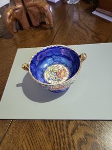 Maling sugar bowl