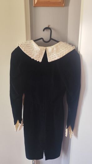 Victor Costa Designer Vintage Velvet Pearl Dress