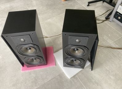 Monitor Audio Monitor 2 Stereo Speakers