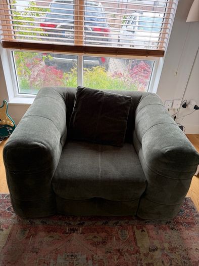 Bottega Manhattan Pine Green Armchair Price Drop