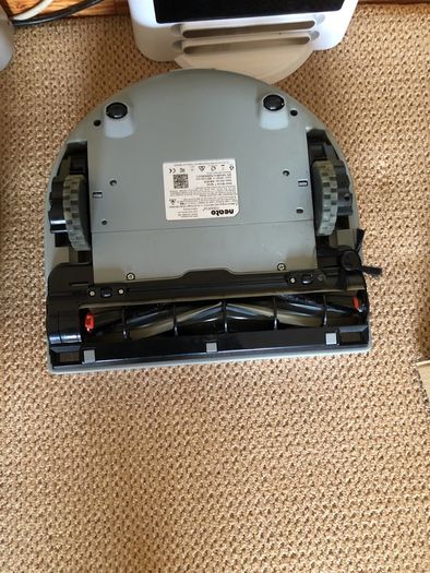 neato botvac robot hoover