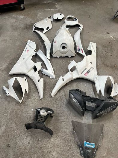2006 R6 parts