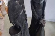 Set of 2 Maasai figure of African figures male with drume and lady