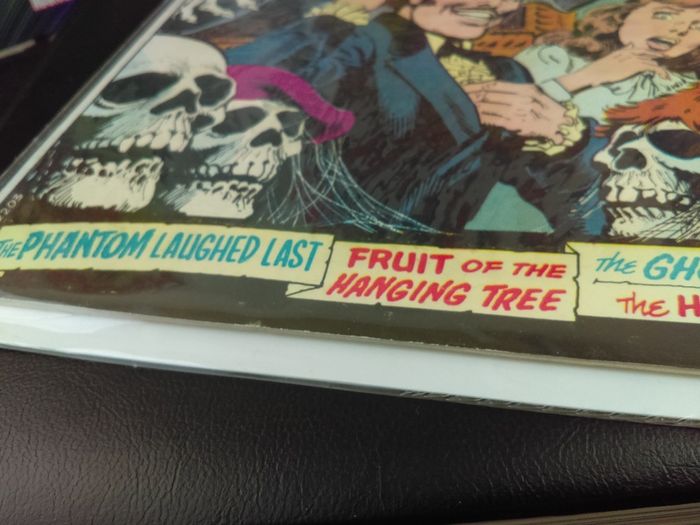 Ghosts ! Issue #32 ! Broze Age Horror Comic from 1974 ! First printing ! by DC Comics !