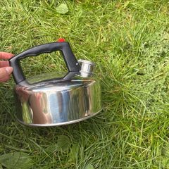 Enamel Camping Mugs x 4 and Kettle (New, unused)