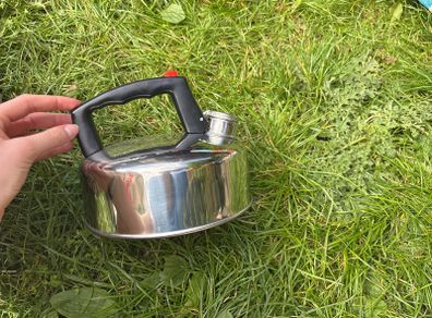 Enamel Camping Mugs x 4 and Kettle (New, unused)