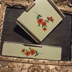Vintage compact and comb