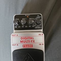 Behringer multi FX