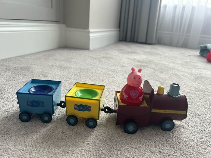 Weebles Peppa Pig Pull Along Train