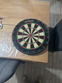 Nodor Supabull II dart board