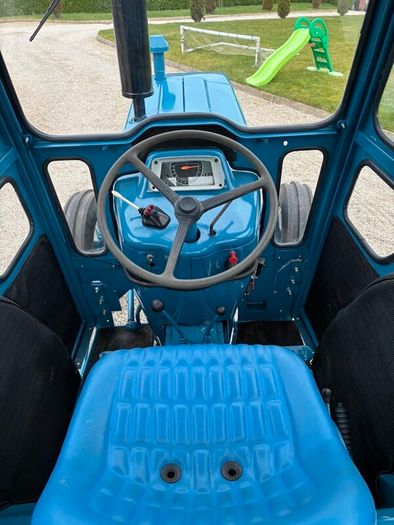 Ford 4000
