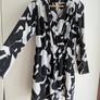 dress womens size S , black and white elegant dress with long sleeves like new Image 3