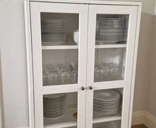 Glass-door cabinet