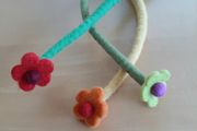 Felt flower pen holders (3) BN