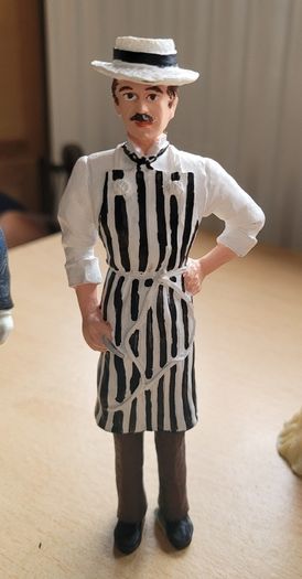 Dolls house dolls /Resin figurines 1:12