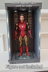 ZD Toys Hall of armour display (Iron Man)