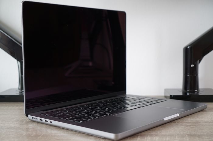 Macbook Pro 14" 2021 M1 Pro | 16GB Ram | 512GB