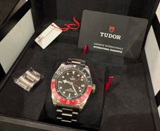 Tudor Black Bay