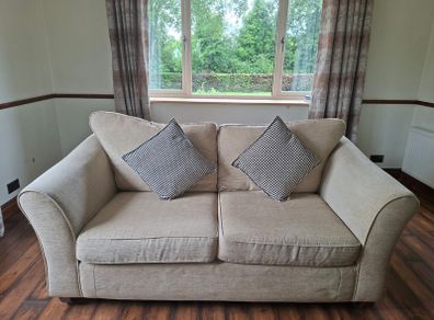 Comfortable couch in good condition