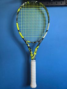 Babloat Pure Aero 100 Tennis Racquet