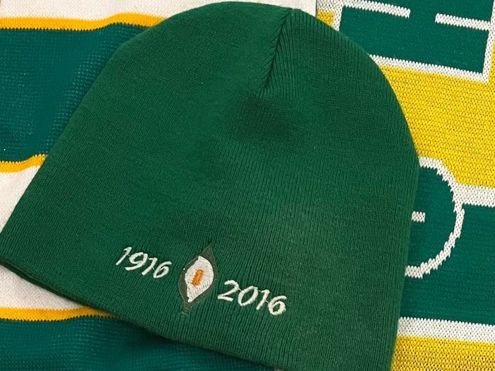 2 Celtic Scarves & Hat