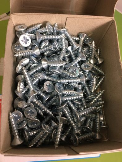 3/4 Inch Counter Sunk No.8 Screws Quantity 200