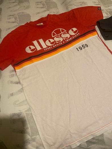 Selection of short sleeved t-shirts