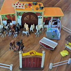 Toy stables with horses and other accessories in perfect condition collection only Dundrum