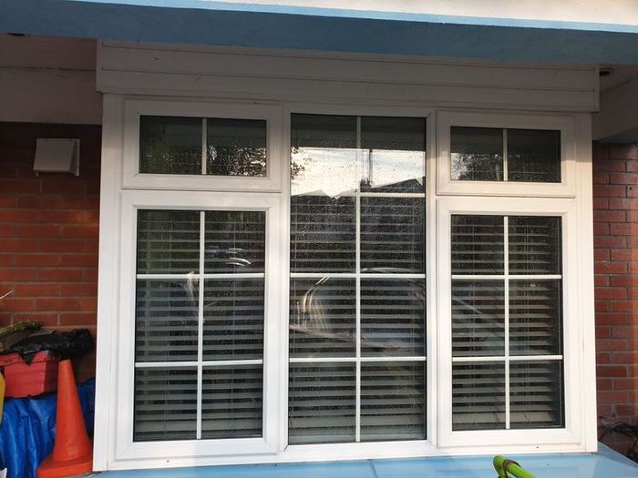 blinds grey