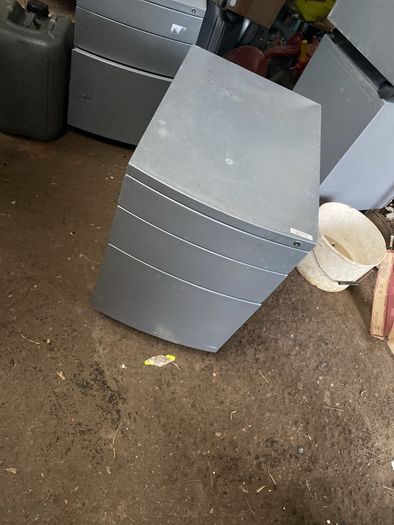 Filling Cabinets on rollers