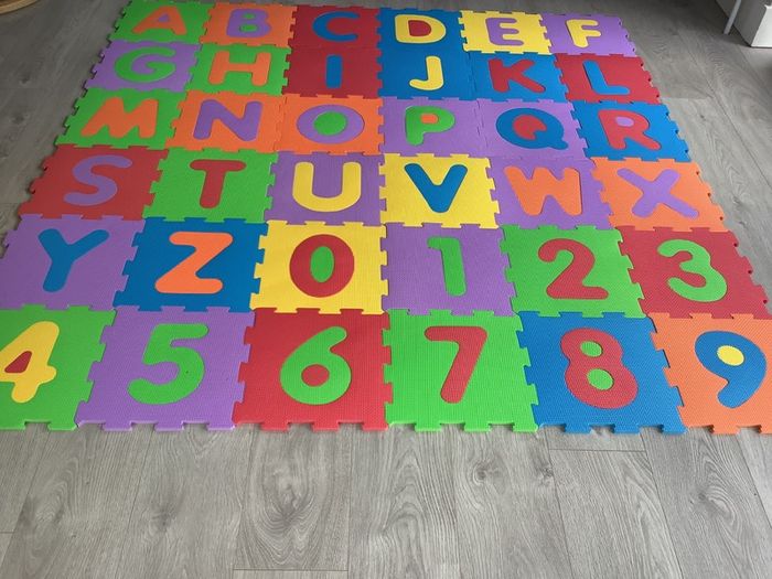 36 piece large  foam alphabet/numbers floor puzzle