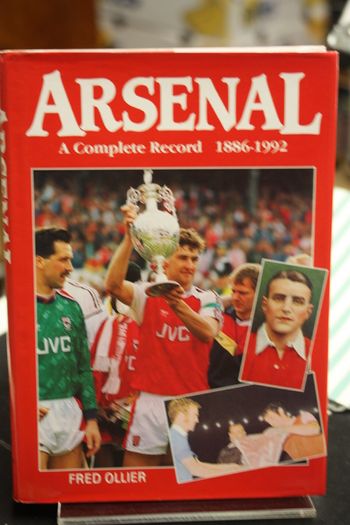 Arsenal. A complete record 1886-1992
