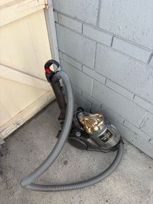 dyson hoover