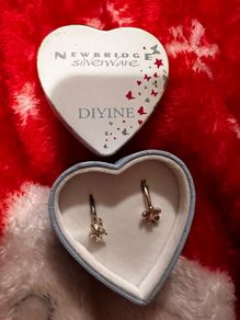 Newbridge rings