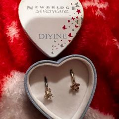 Newbridge rings